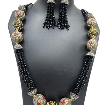 Designer Moti Necklace