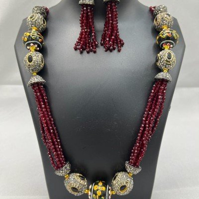 Designer Moti Necklace